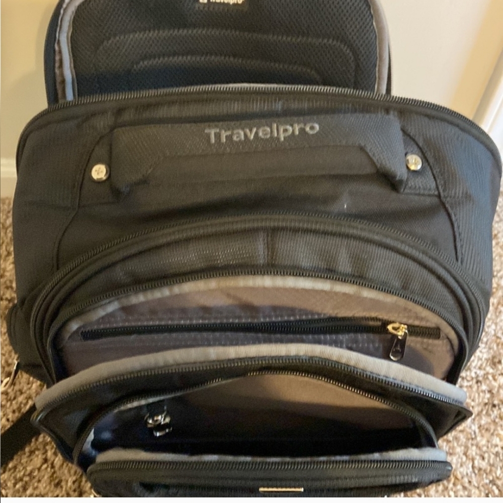 TRAVELPRO Backpack - Picture 7 of 7